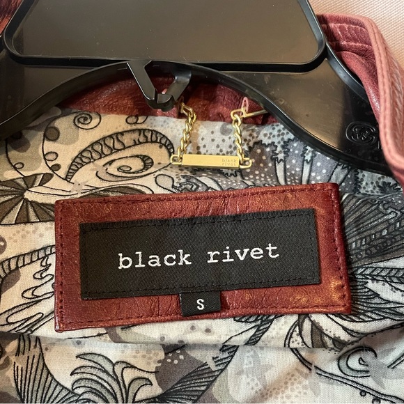 Barely worn Black Rivet leather jacket - Picture 2 of 2